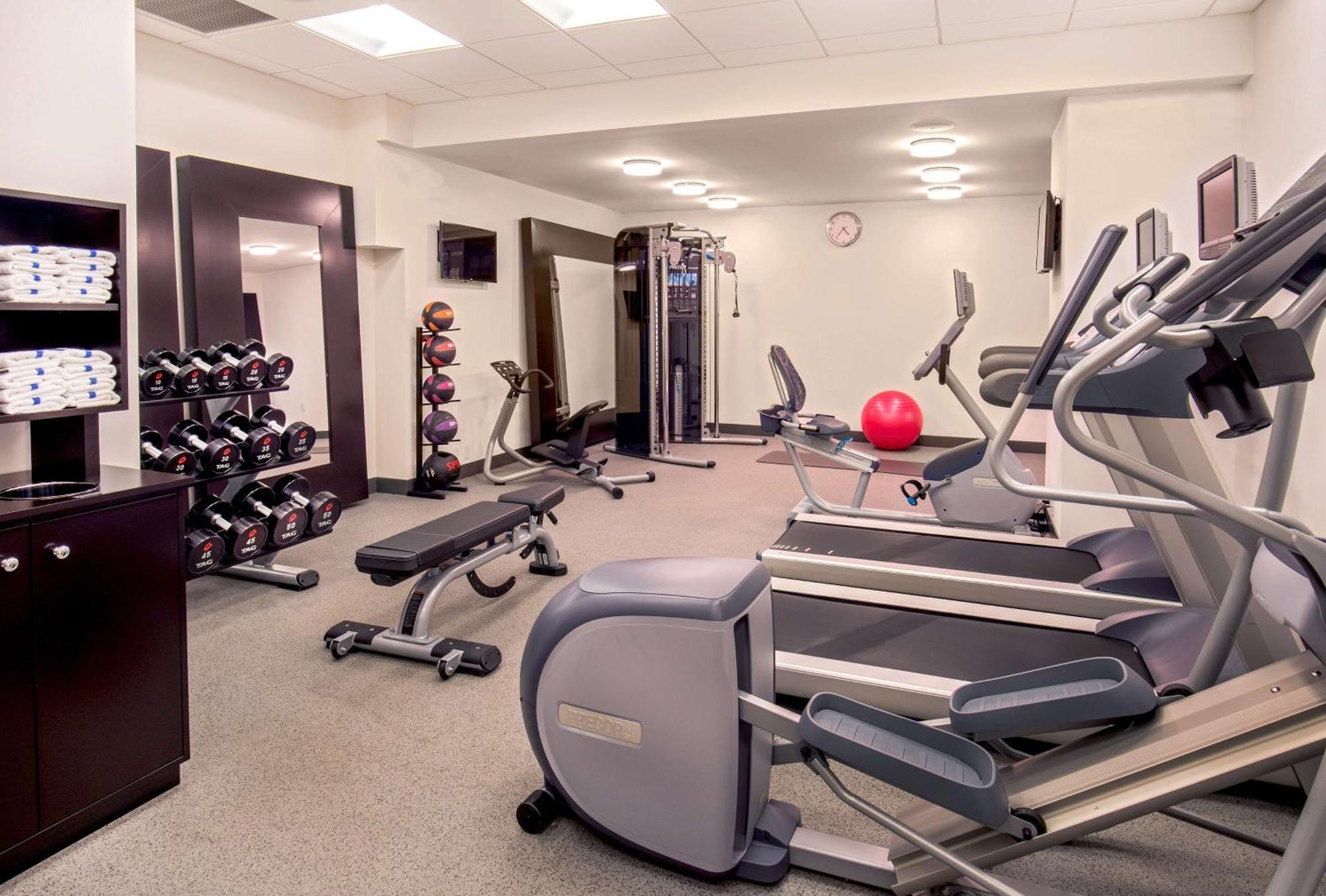 Hilton Garden Inn Nyc Financial Center/Manhattan Downtown Ню Йорк Екстериор снимка